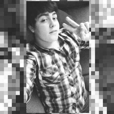 Profile Picture of Cody Rivas (@codypinata) on Twitter