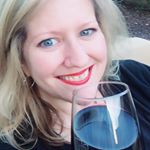 Profile Picture of Robin Bennett (@verseandvibe) on Instagram