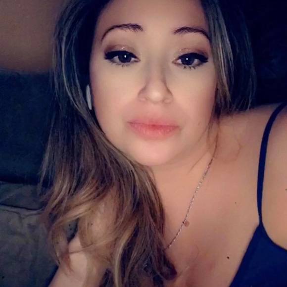Profile Picture of Myrna Soto (@myrna_soto) on Poshmark