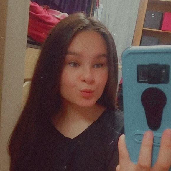 Profile Picture of Jaden Lester (@jadenlovesya99) on Poshmark