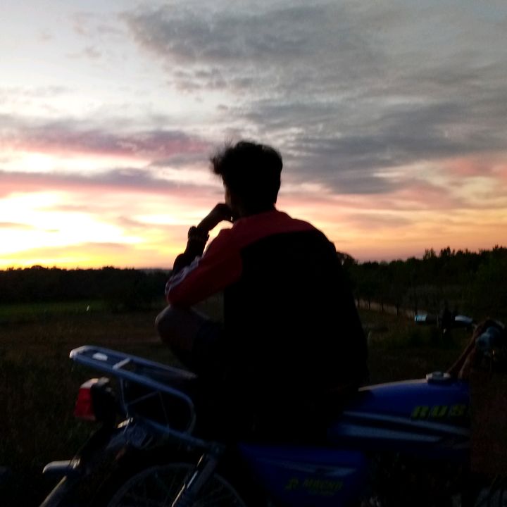 Profile Picture of mark02 (@markcamarillo7) on Tiktok