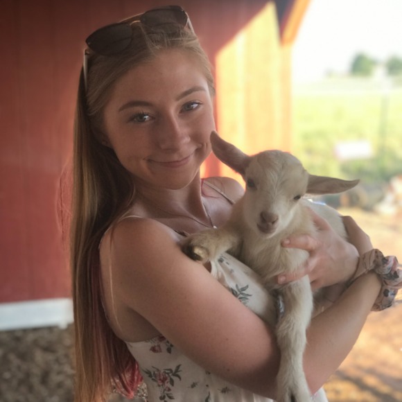Profile Picture of Makayla Stephens (@kaylajost1717) on Poshmark