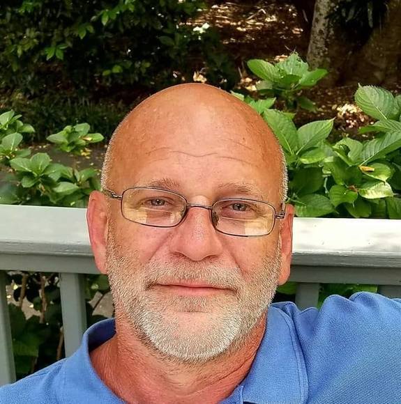 Profile Picture of James Garner (@jamesgarner967) on Poshmark