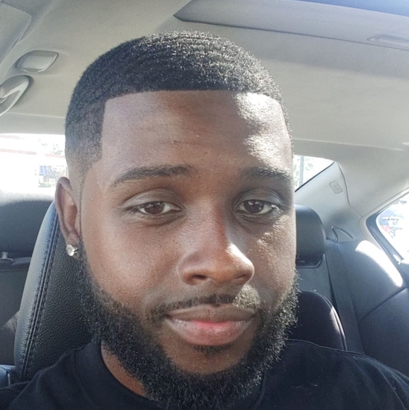 Profile Picture of Ty Watson (@followtywatson) on Poshmark