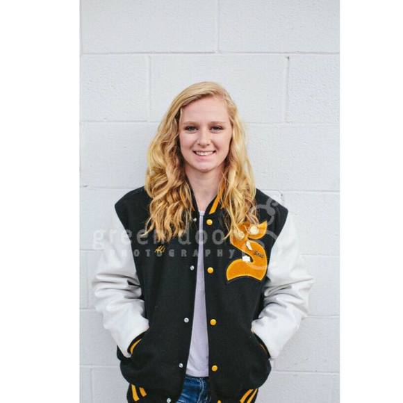 Profile Picture of Alex Bohlman (@abohlman) on Poshmark