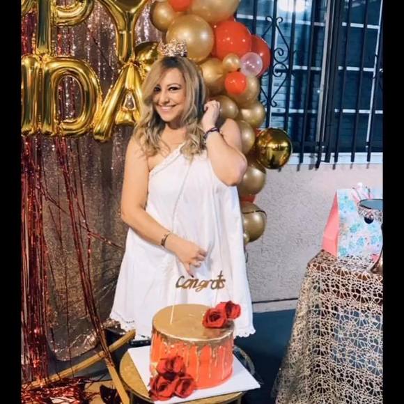 Profile Picture of Silvia Camargo (@contrerasnanis) on Poshmark