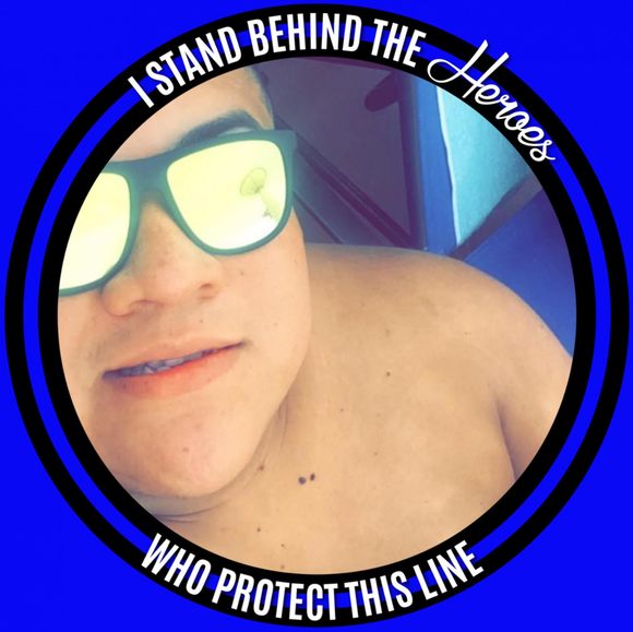 Profile Picture of Erik Chavez (@josh_466) on Poshmark