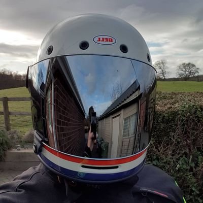 Profile Picture of Robert Edward Oldham (@Robertote79) on Twitter