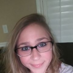 Profile Picture of Liane Knotts (@lianeknotts) on Tiktok