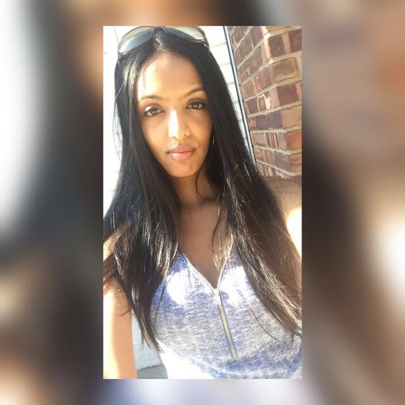 Profile Picture of Ashley Bascom (@absscom) on Poshmark