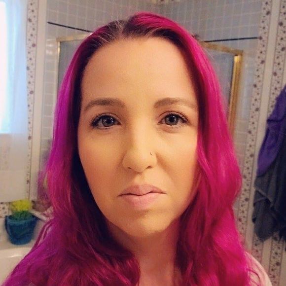 Profile Picture of Melissa Iaccarino (@mslissai) on Poshmark