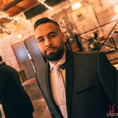 Profile Picture of Stephen Corona (@CoronaXtraa) on Twitter