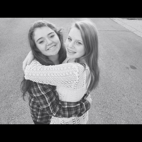 Profile Picture of Mary Eatherly (@mleatherly) on Poshmark