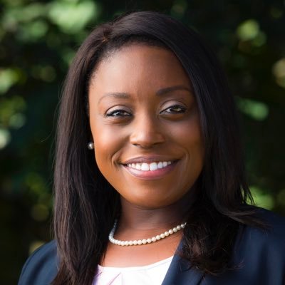 Profile Picture of Danielle Ireland-Imhof (@DanielleImhof) on Twitter