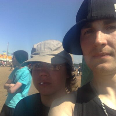 Profile Picture of Robert Oxley (@gun9h0) on Twitter