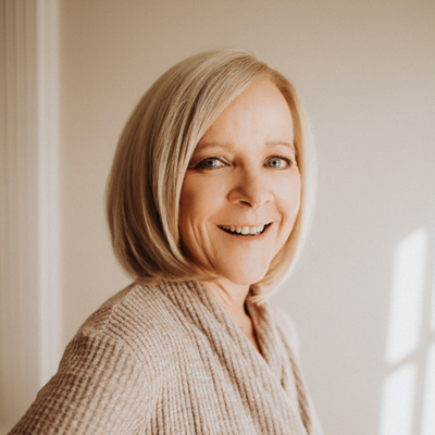 Profile Picture of Janet Barton (@simplysogood) on Twitter