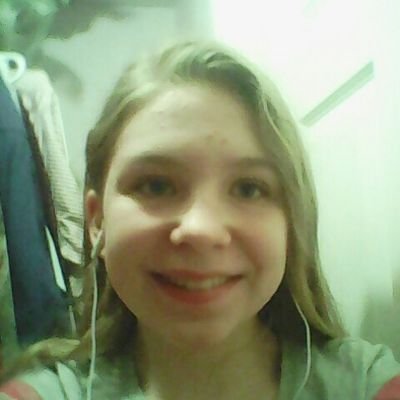 Profile Picture of Baylee Wilson (@bayleecatlover) on Twitter