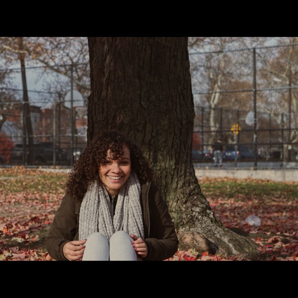 Profile Picture of Melki Blanco (@melkinicolle) on Poshmark