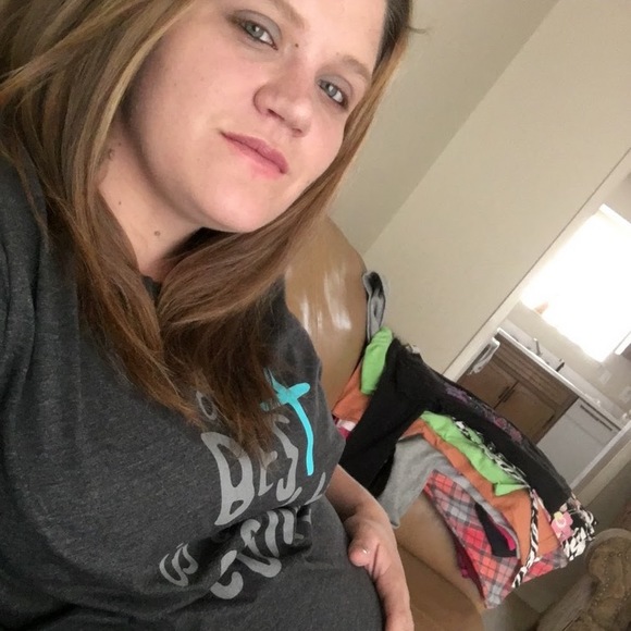 Profile Picture of Whitney Wise (@bnwjlw831) on Poshmark