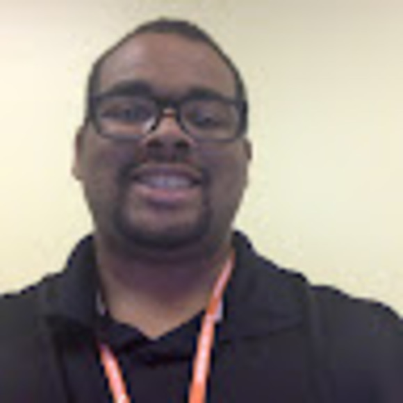 Profile Picture of Anthony Atiles (@anthonynatiles) on Poshmark
