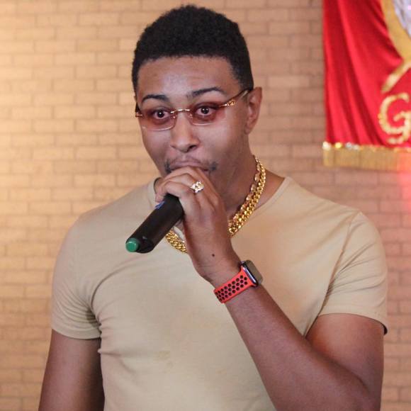 Profile Picture of Rudy Lewis (@rudylewis313) on Poshmark