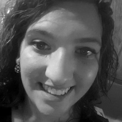 Profile Picture of Leah Saylor (@LeahSaylor7) on Twitter