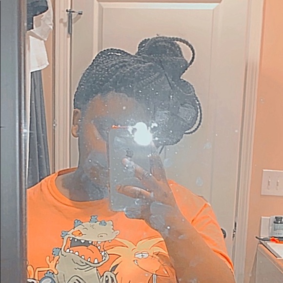 Profile Picture of Malika Thomas (@tmalika818) on Poshmark