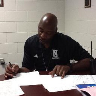 Profile Picture of Tracey Curtis (@camarocurtis) on Twitter