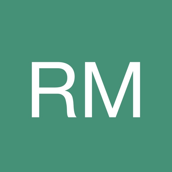 Profile Picture of Rory Mitchell (@rxry) on Poshmark