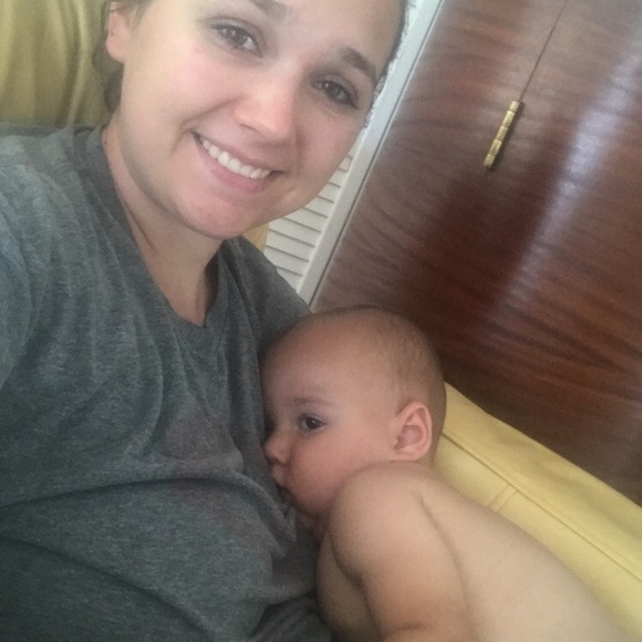 Profile Picture of Audrey Thomas (@audreydrey666) on Poshmark