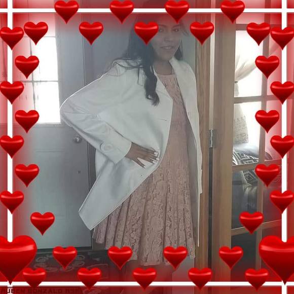 Profile Picture of Sara Shapiama (@sarashapiama) on Poshmark