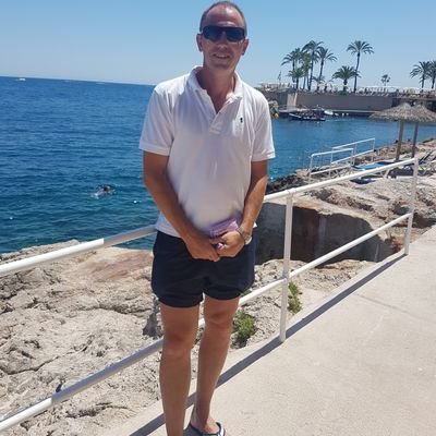 Profile Picture of Paul Moore (@pauleymoore) on Twitter