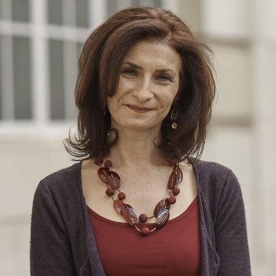 Profile Picture of Julia McCutchen (@JuliaMcCutchen) on Twitter