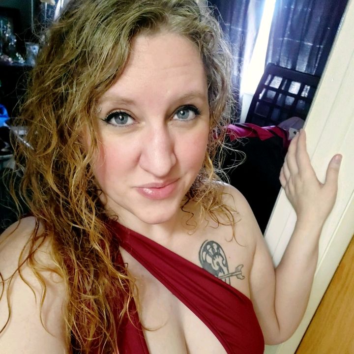 Profile Picture of Monica Holcomb (@@monica._.holcomb) on Tiktok