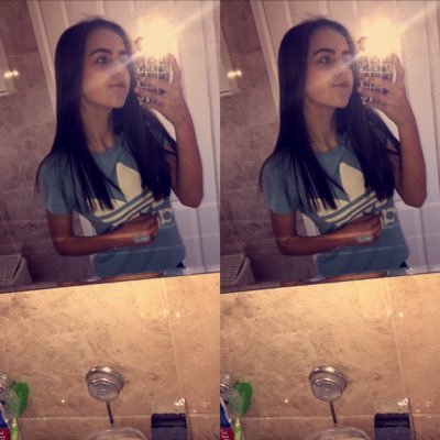 Profile Picture of Zoe Chandler (@zoechandler12) on Twitter