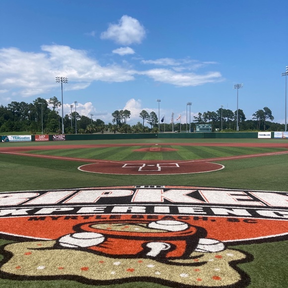 Profile Picture of Evan Dibucci (@bullsfan0451) on Poshmark