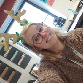 Profile Picture of Molly Roesler (@mollyroesler) on Pinterest