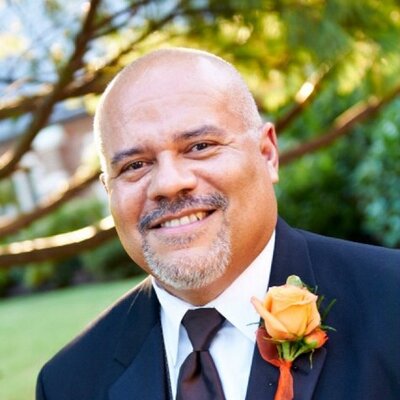 Profile Picture of George Wiggins (@dad25wgnz) on Twitter