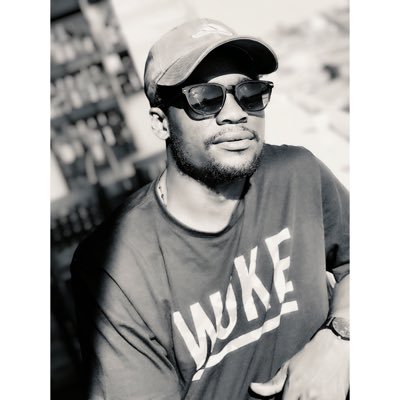 Profile Picture of ELi (@blaqboy_EL) on Twitter