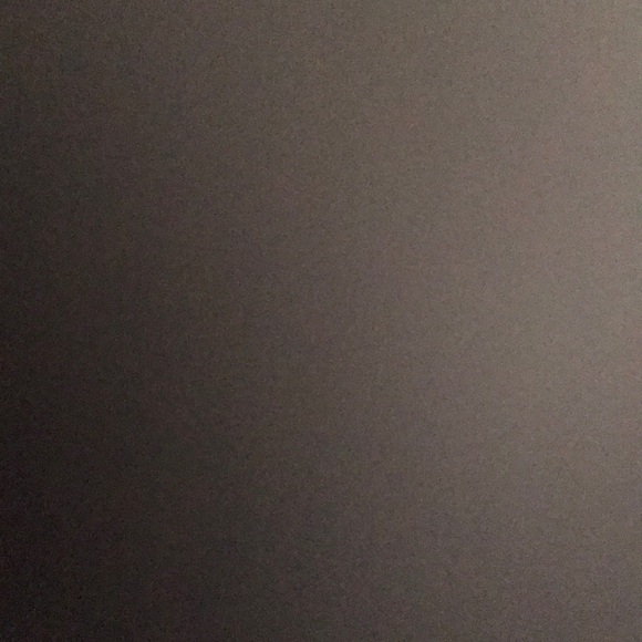 Profile Picture of Lilli Ginnever (@lilli4340) on Poshmark