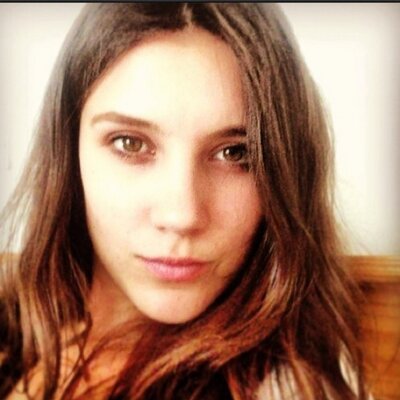 Profile Picture of Rebecca McDermott (@rebeccamcdermot) on Twitter