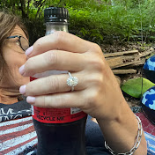 Profile Picture of Kim Hardy (@Kimandherdogs) on Youtube