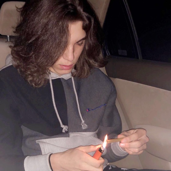 Profile Picture of Carter Minchow (@minchow09) on Poshmark
