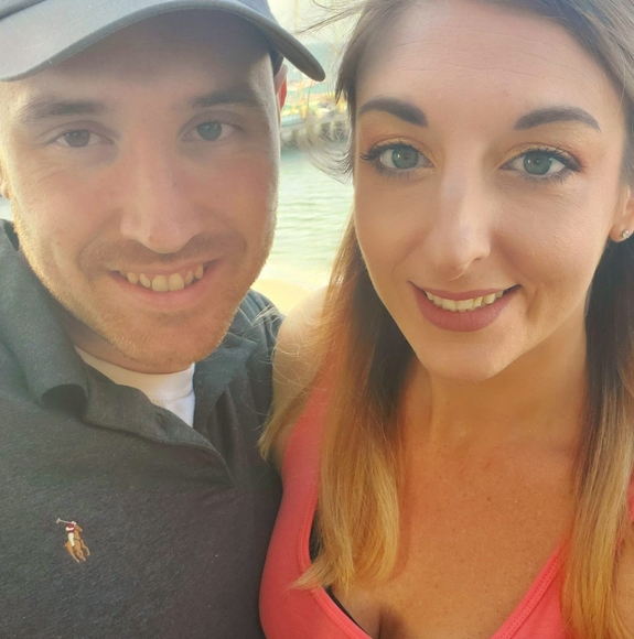 Profile Picture of Allison Csogi (@allisoncso42) on Poshmark