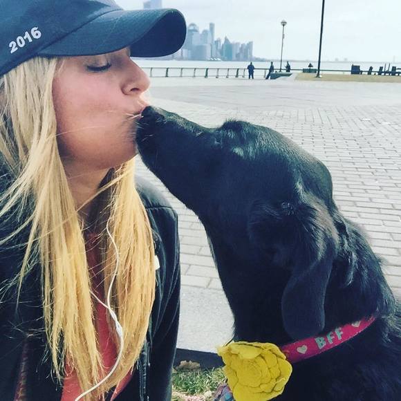 Profile Picture of Samantha Freedman (@hippiebarbie) on Poshmark