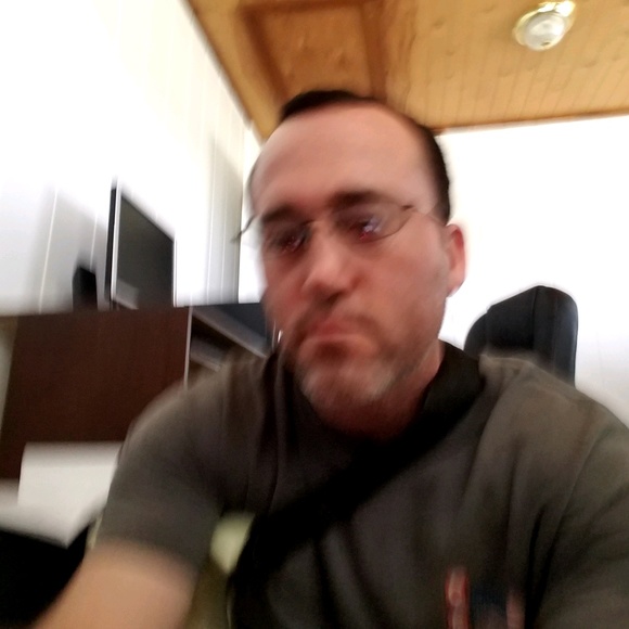 Profile Picture of James Nunn (@nunnyboy31) on Poshmark