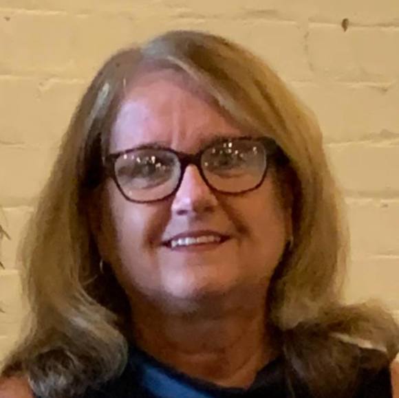 Profile Picture of Marla Kreft (@mkreft1) on Poshmark
