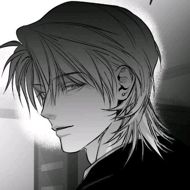 Profile Picture of os 🎴 ⚜️ itachi 👑⚜ (@alexanderbagares) on Tiktok