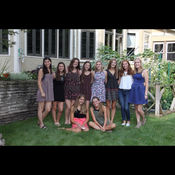 Profile Picture of Lindsey Hauch (@lhauch20) on Poshmark