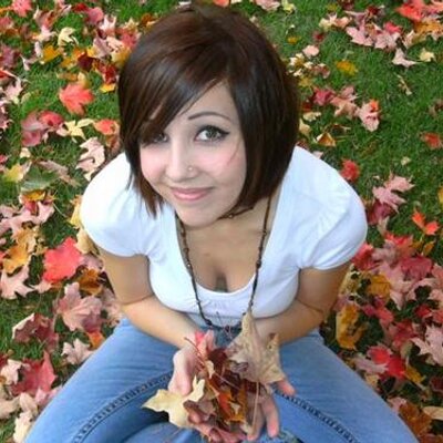 Profile Picture of Shauna Beardsley (@Shaunax1) on Twitter